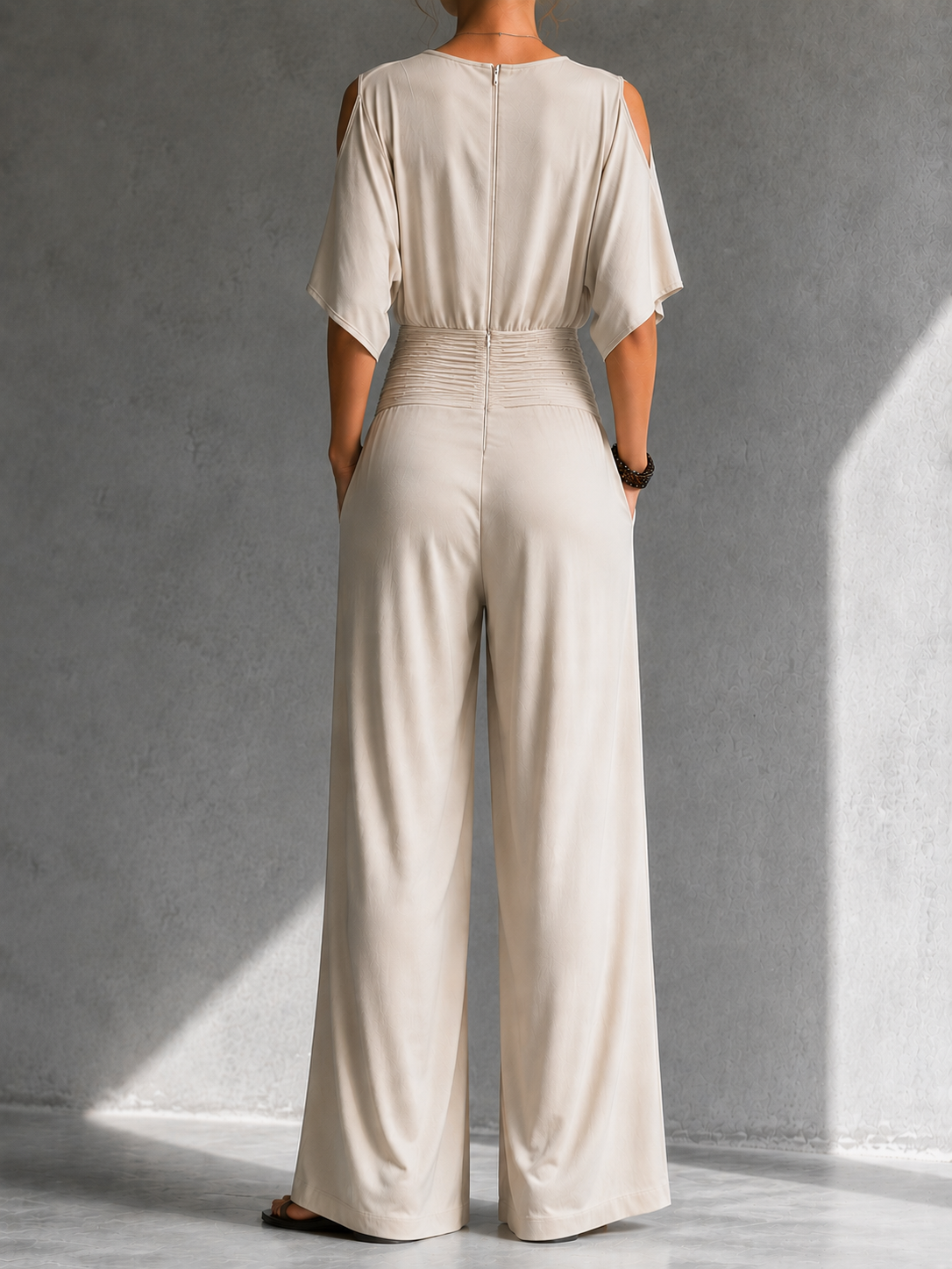 Aline | Mono Elegante Cruzado con Piernas Anchas