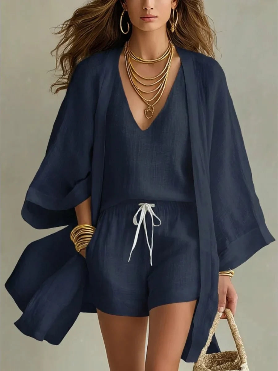 Charlotte | Conjunto de tres piezas: chaleco holgado y pantalones cortos con cordón ajustable