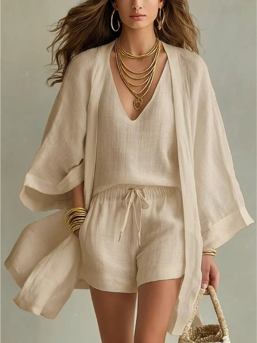 Charlotte | Conjunto de tres piezas: chaleco holgado y pantalones cortos con cordón ajustable