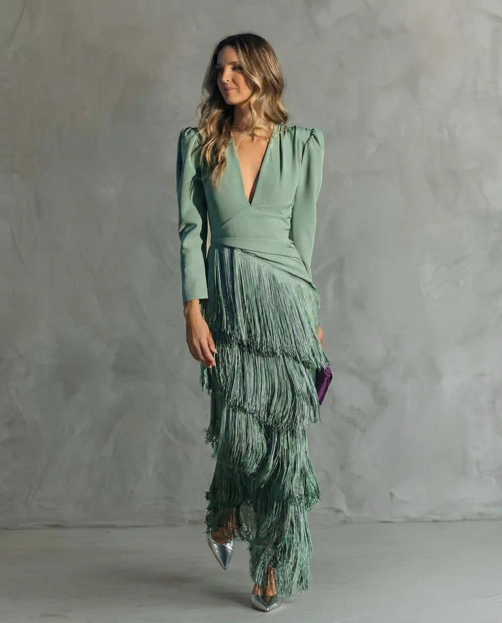 Claire™ | Vestido midi elegante con mangas de flecos