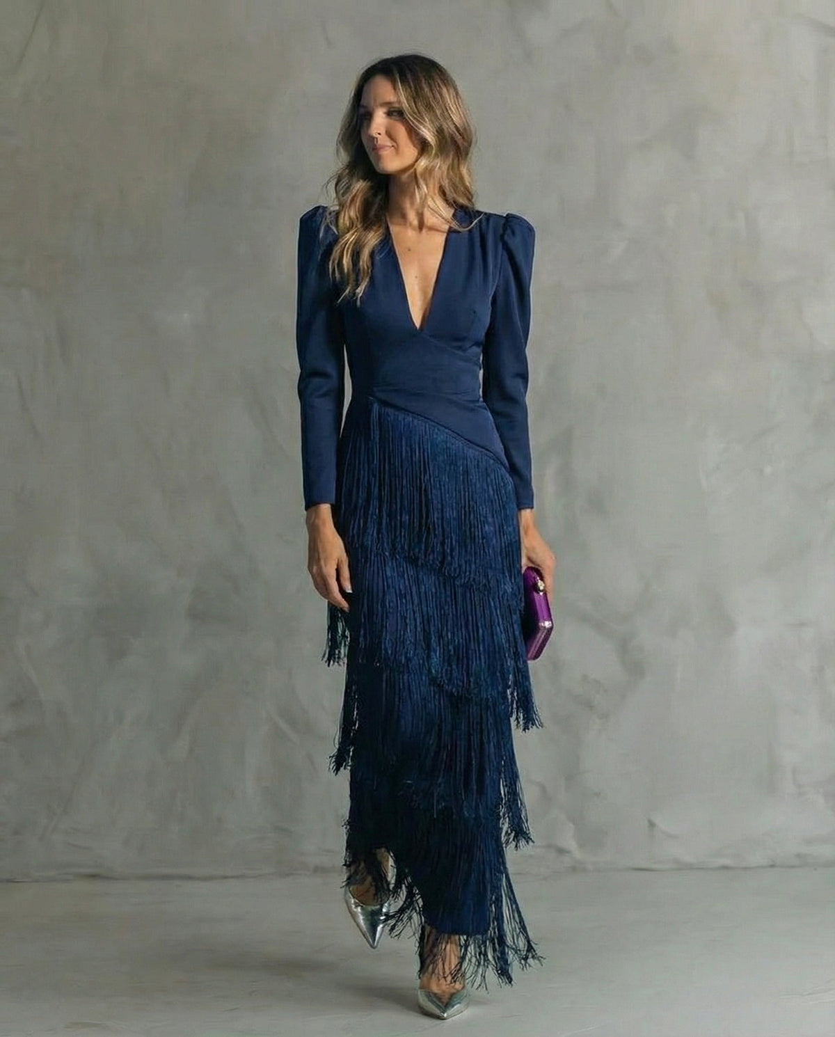 Claire™ | Vestido midi elegante con mangas de flecos